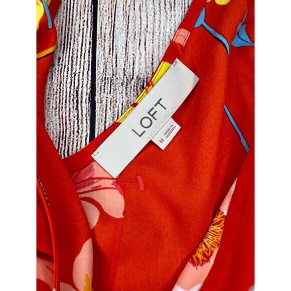 Ann Taylor LOFT red Lilly back bar top size M - Picture 6 of 7